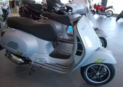 Vespa GTS 300 Supertech Hpe (2021 - 22) - Annuncio 9062715