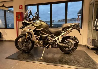 Triumph Tiger 1200 Rally Explorer (2022 - 23) - Annuncio 9064393