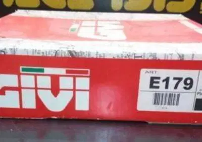 Piastra Pegaso 650 97/04 Givi E179 - Annuncio 9065649