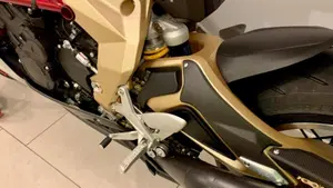 MV Agusta Superveloce 800 Serie Oro (2019 - 20)  (5)
