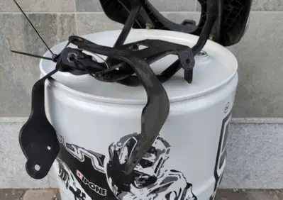 PIASTRA PORTAPACCHI GIVI MONOKEY X SUZUKI GSR 600 - Annuncio 9070307