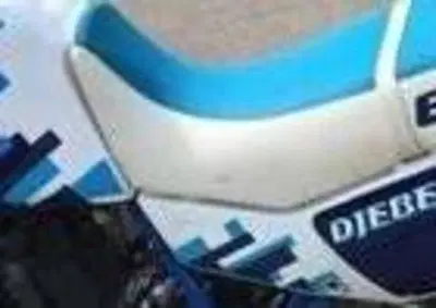 Coppia supporti faro DR650 Suzuki - Annuncio 9071659