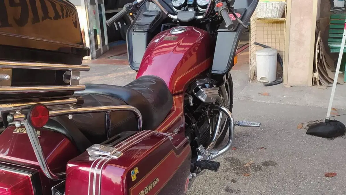 Honda   (3)
