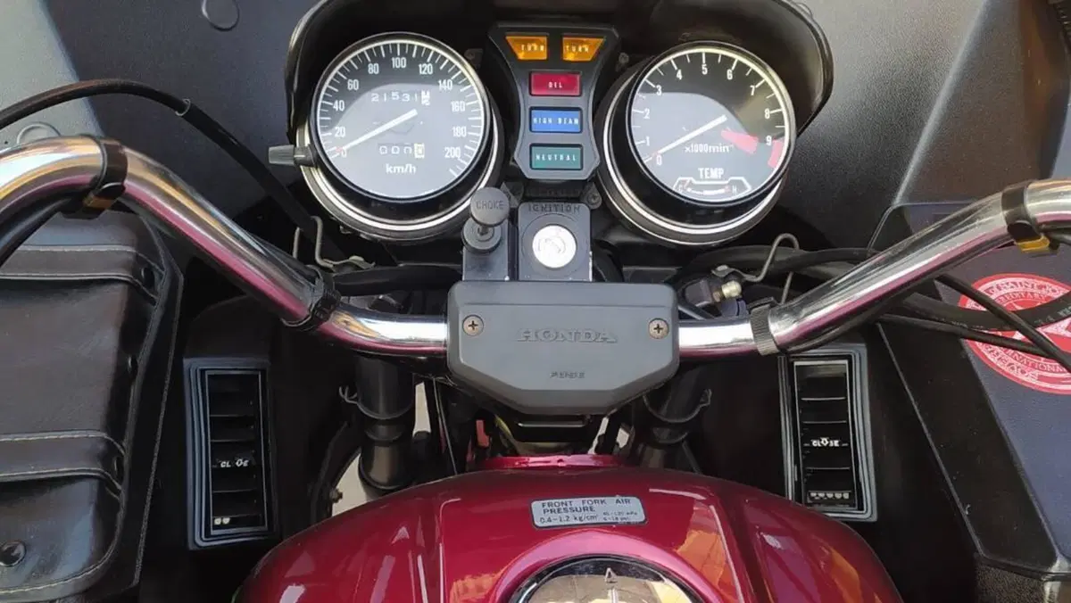 Honda   (4)