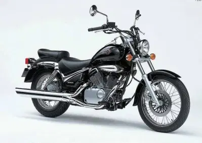 poggiapiede GZ 125 / 250 Suzuki - Annuncio 9073053
