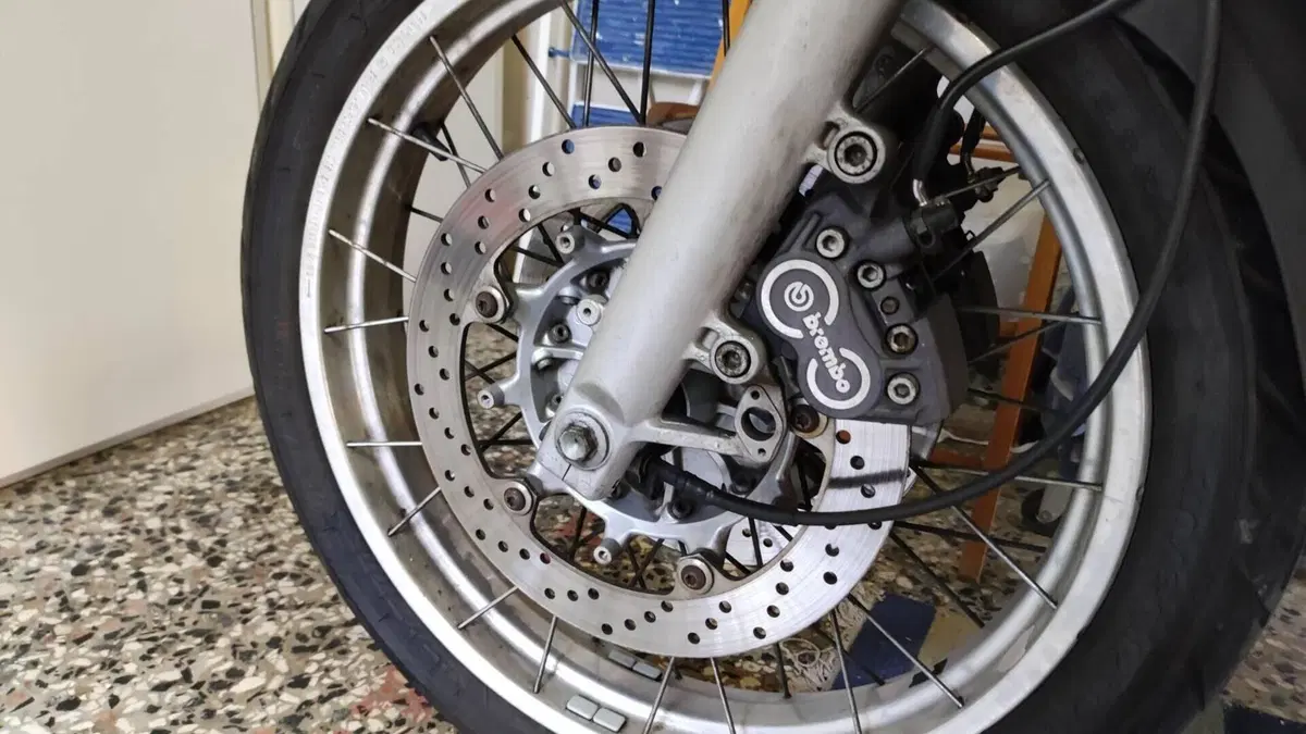 Bmw R 1100 GS  (6)