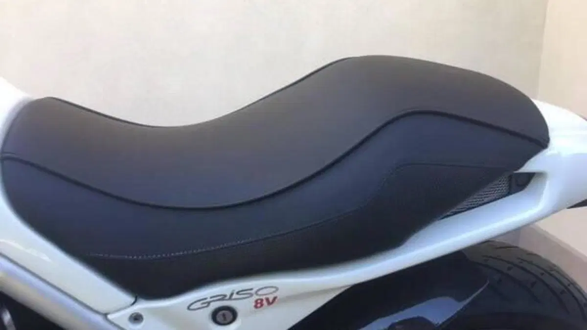 Moto Guzzi Griso 1200 8V (2007 - 12)  (16)