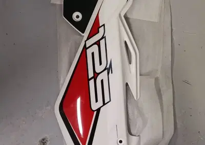 Fianco dx per Husqvarna TE/ WRE anno 2011 Codice 8 - Annuncio 9092530