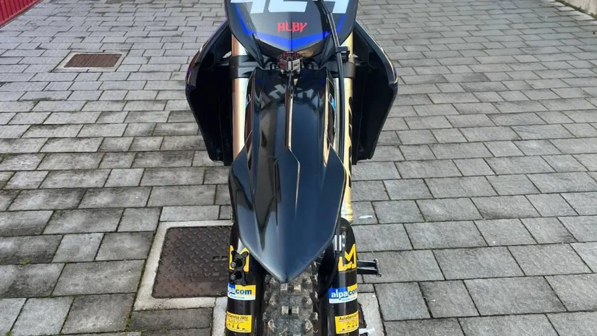 Yamaha YZ 250 F Monster Energy (2022)  (4)