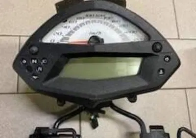 STRUMENTO COMPLETO DI COPERCHIO ER 650 Kawasaki - Annuncio 9102864