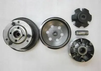 TRASMISSIONE Aprilia SR 50 mot. PIAGGIO Malossi - Annuncio 9103140