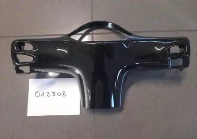 COPRIMANUBRIO POSTERIORE VESPA GTS 250/300 - Annuncio 9108481