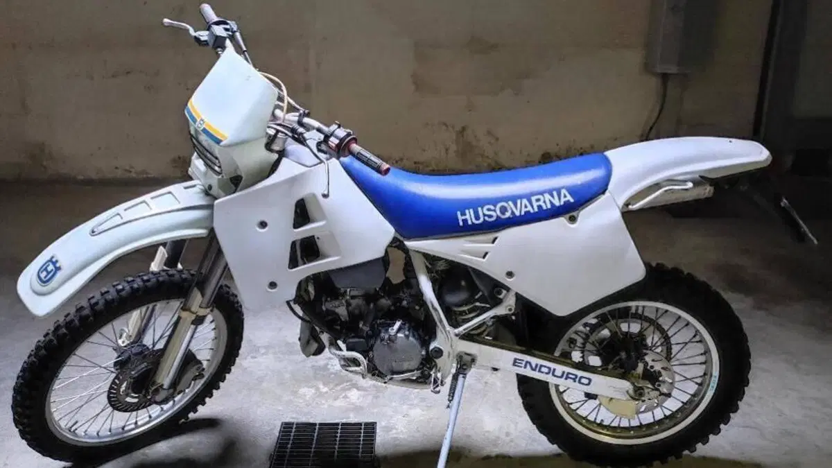 Husqvarna   (2)