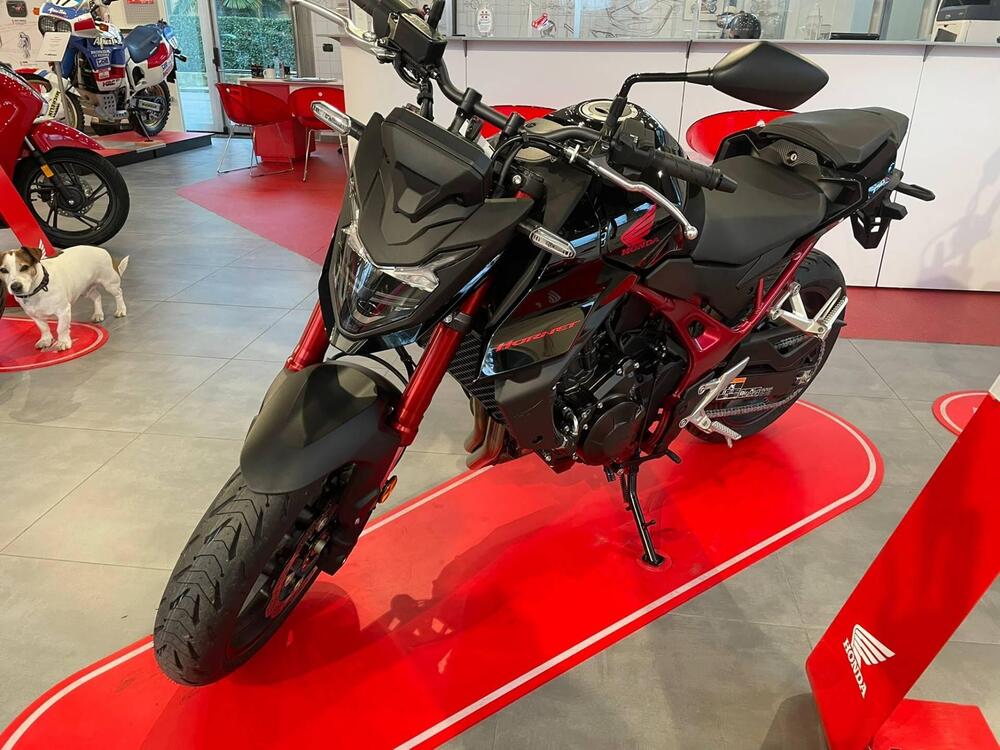 Honda Cb Hornet Nuova A Legnano Vetrinamotori