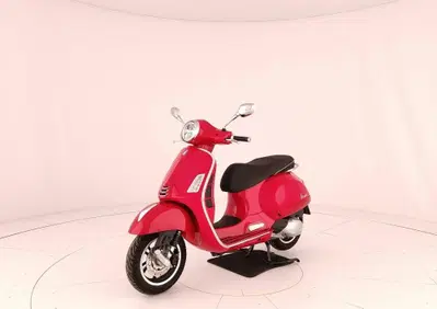 Vespa GTS 300 Super (2023 - 24) - Annuncio 9110072
