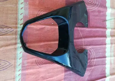Front rear cover centre Kymco Downtown 125 2015-20 - Annuncio 9110553