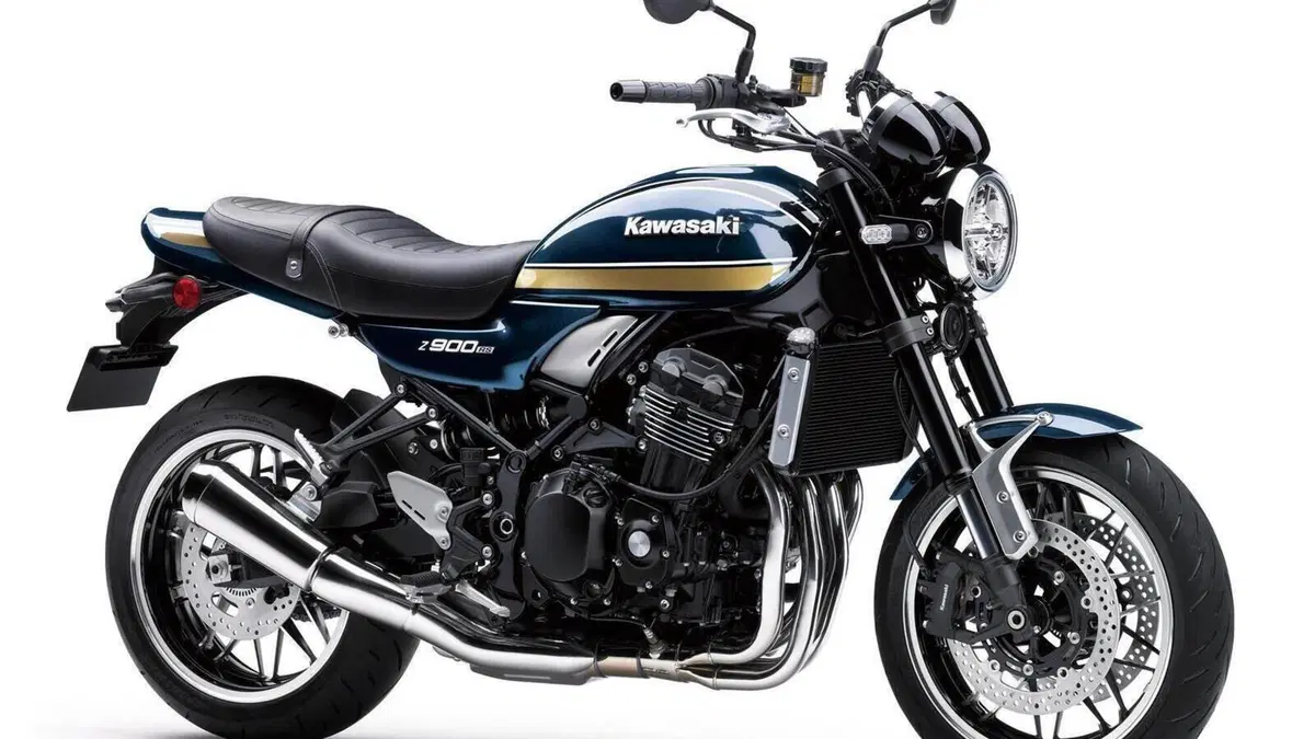 Kawasaki Z 900 RS (2022 - 25)  (2)