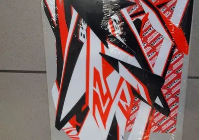 Decalcomania serie completa enduro RR 50 2t 2020 Betamotor - Annuncio 9126007