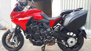 MV Agusta Turismo Veloce 800 Rosso (2021 - 23) 