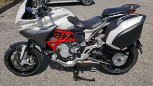 MV Agusta Turismo Veloce 800 Lusso (2014 - 16)  (3)