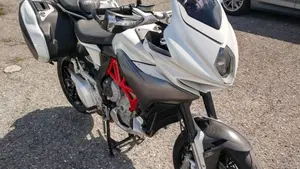 MV Agusta Turismo Veloce 800 Lusso (2014 - 16)  (6)