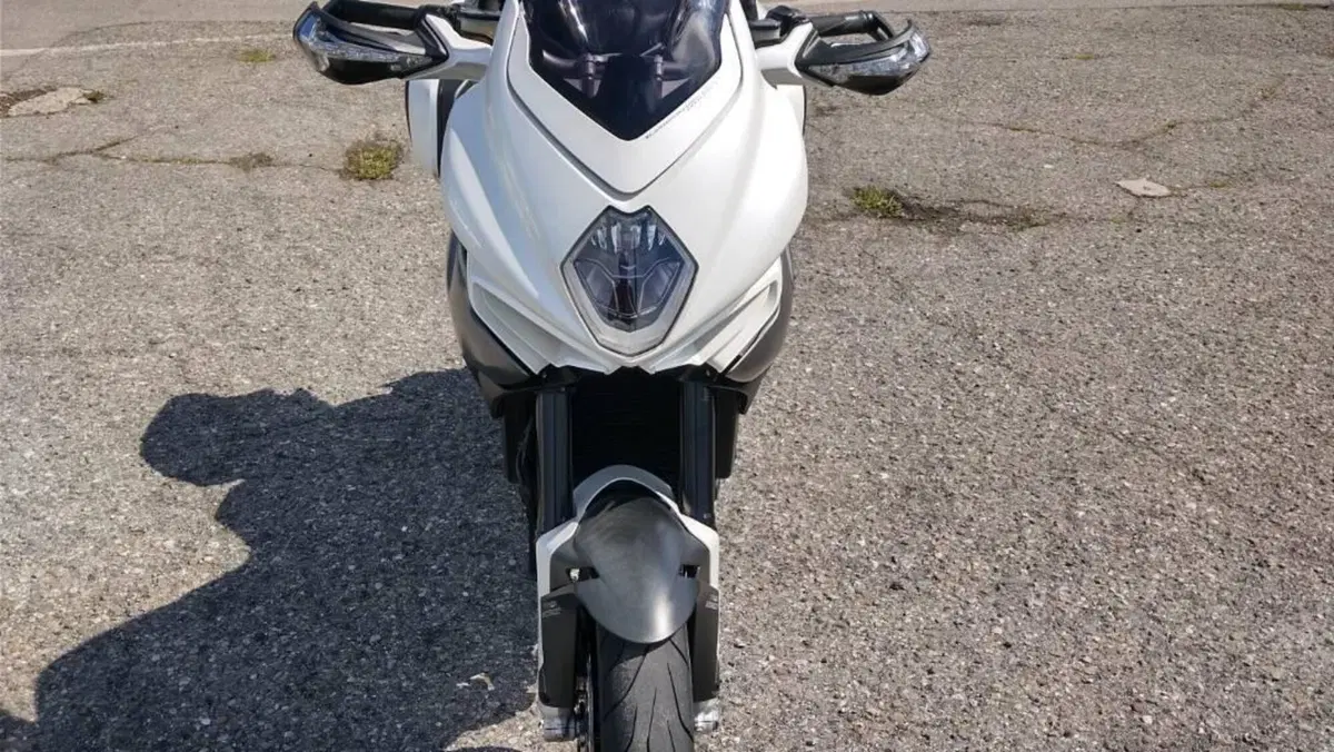 MV Agusta Turismo Veloce 800 Lusso (2014 - 16) 