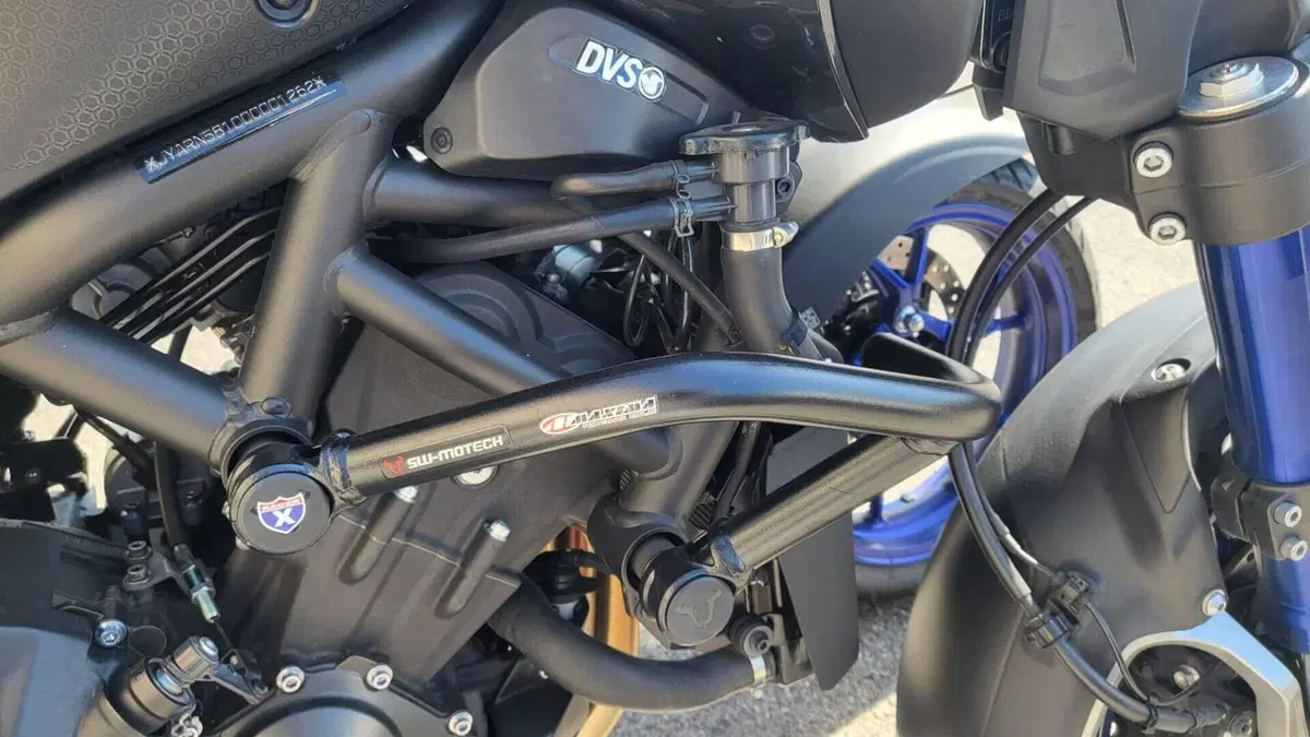 Yamaha Niken 850 (2018 - 20)  (8)