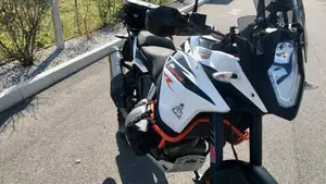KTM 1090 Adventure R (2017 - 19)  (7)