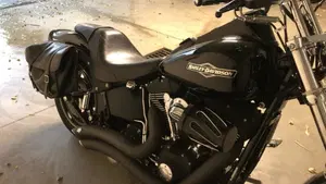 Harley-Davidson 1584 Night Train (2006 - 07) - FXSTB  (2)