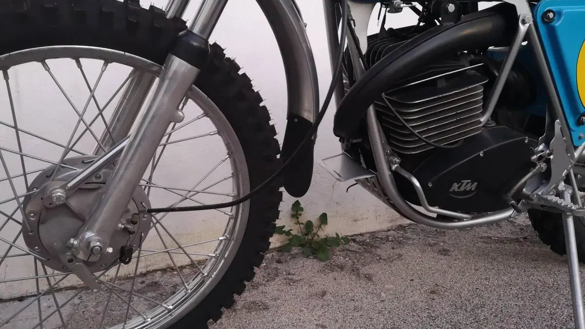 KTM   (11)