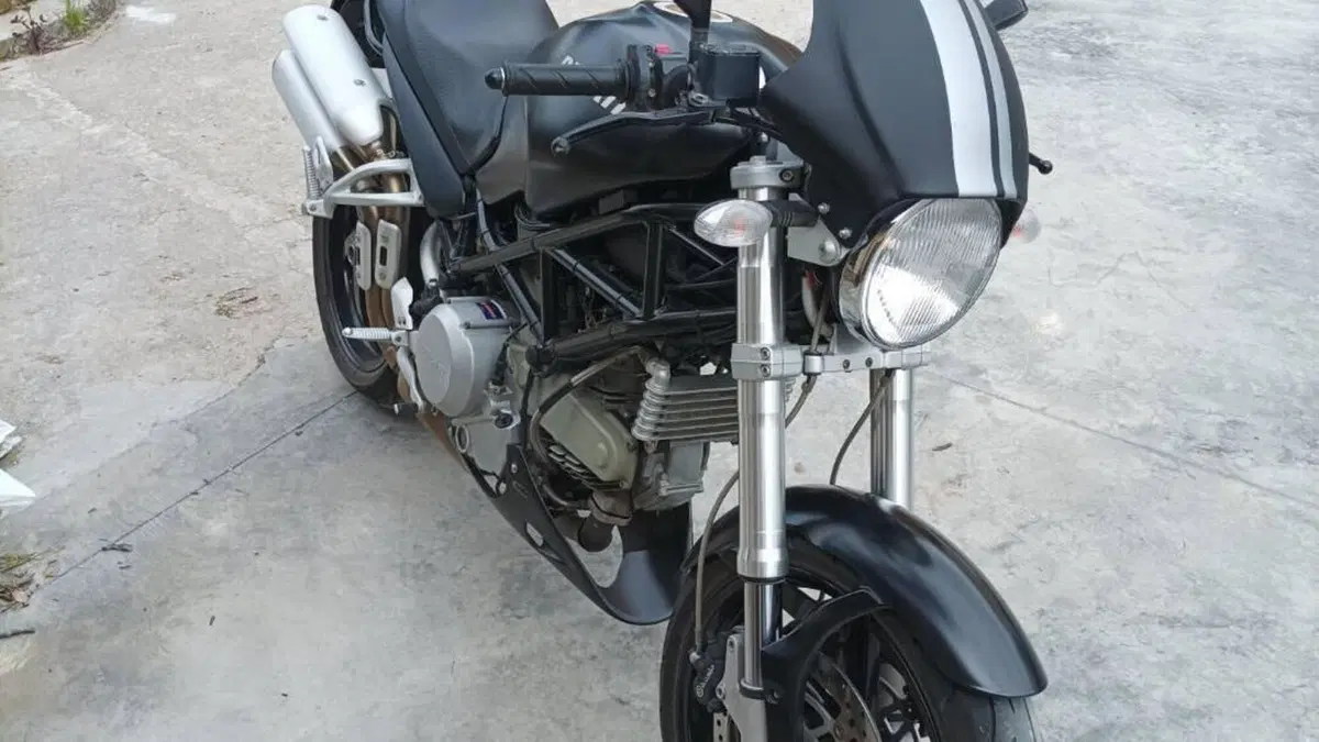 Ducati Monster S2 R Dark (2004 - 06)  (6)