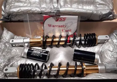 AMMORTIZZATORI a gas YSS per YAMAHA MAJESTY 400 - Annuncio 9158770