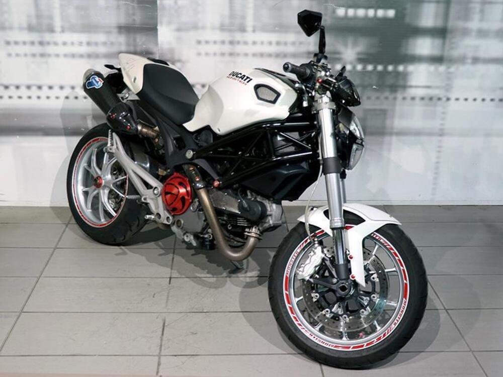Ducati Monster 1100 (2009 -10) 