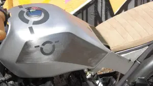 Suzuki DR 650 R (1990 - 91)  (8)
