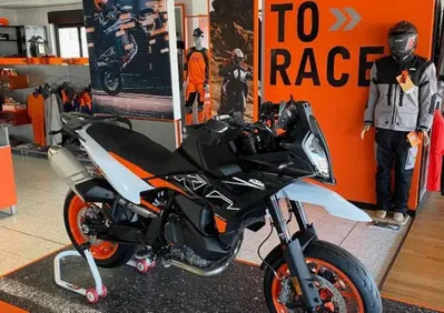 KTM 890 SMT (2023 - 25) - Annuncio 9166905