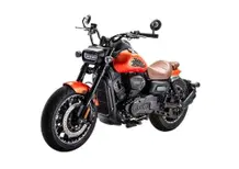 Jonway (non John Wayne!), la Casa cinese che propone una 400 quasi uguale alla Harley Fat Bob [GALLERY]