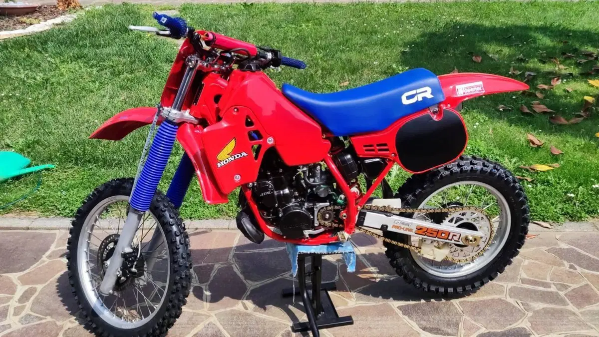 Honda   (2)