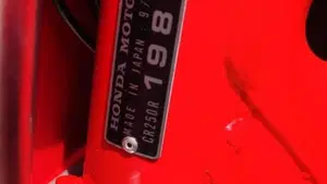 Honda   (4)