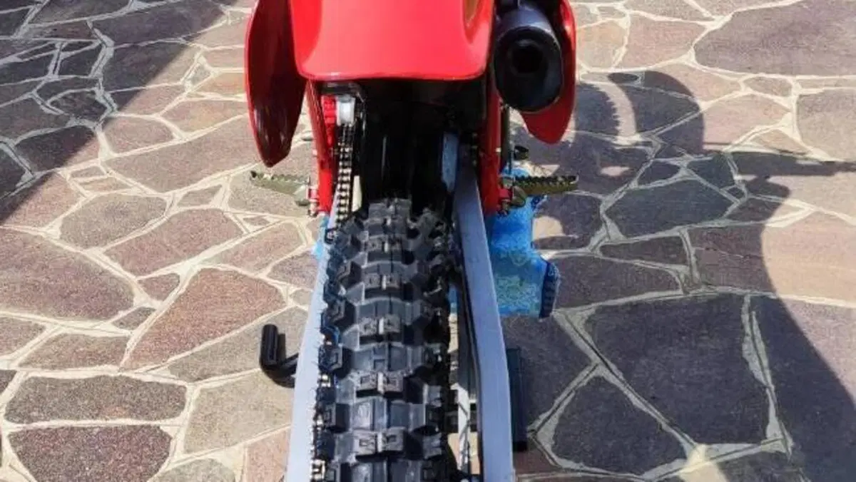 Honda   (8)