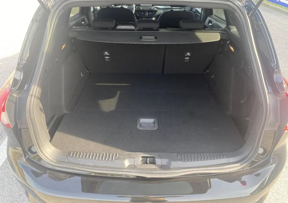 Ford Focus Station Wagon 1.0 EcoBoost 125 CV SW ST-Line (10)