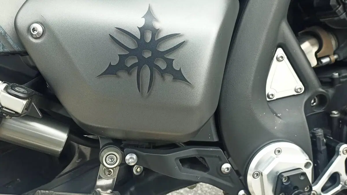 Yamaha VMAX (2008 - 17)  (16)
