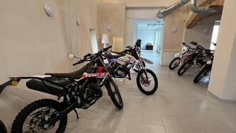 Rieju MRT 50 Supermotard (2021 - 25) usata