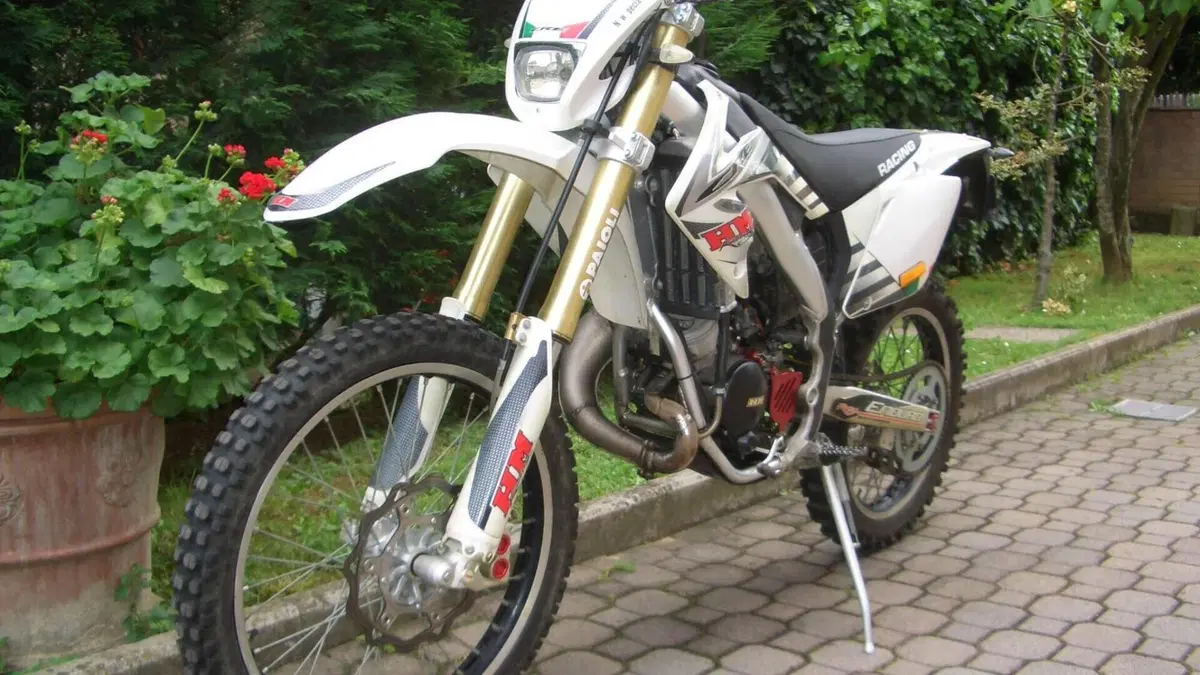 HM CRE 50 Six Competition (2011 - 15)  (3)