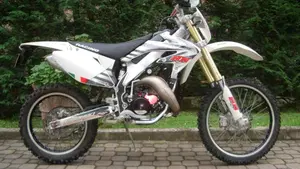 HM CRE 50 Six Competition (2011 - 15)  (5)