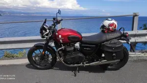 Triumph Street Twin 900 (2017 - 18)  (6)