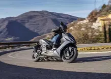 Sportivo, pratico e tecnologico, ecco il nuovo Kymco KRV200 [GALLERY]