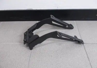 Supporto Baule Givi per Yamaha X Max - Annuncio 9178900