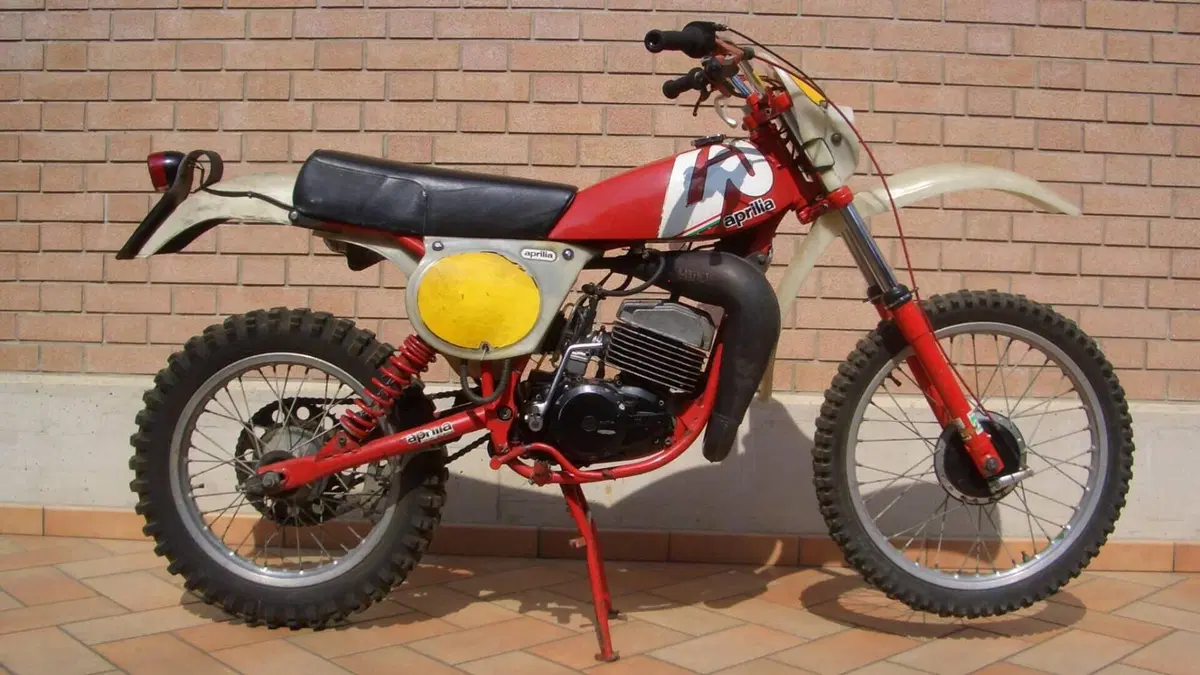 Aprilia   (4)