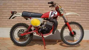 Aprilia   (4)
