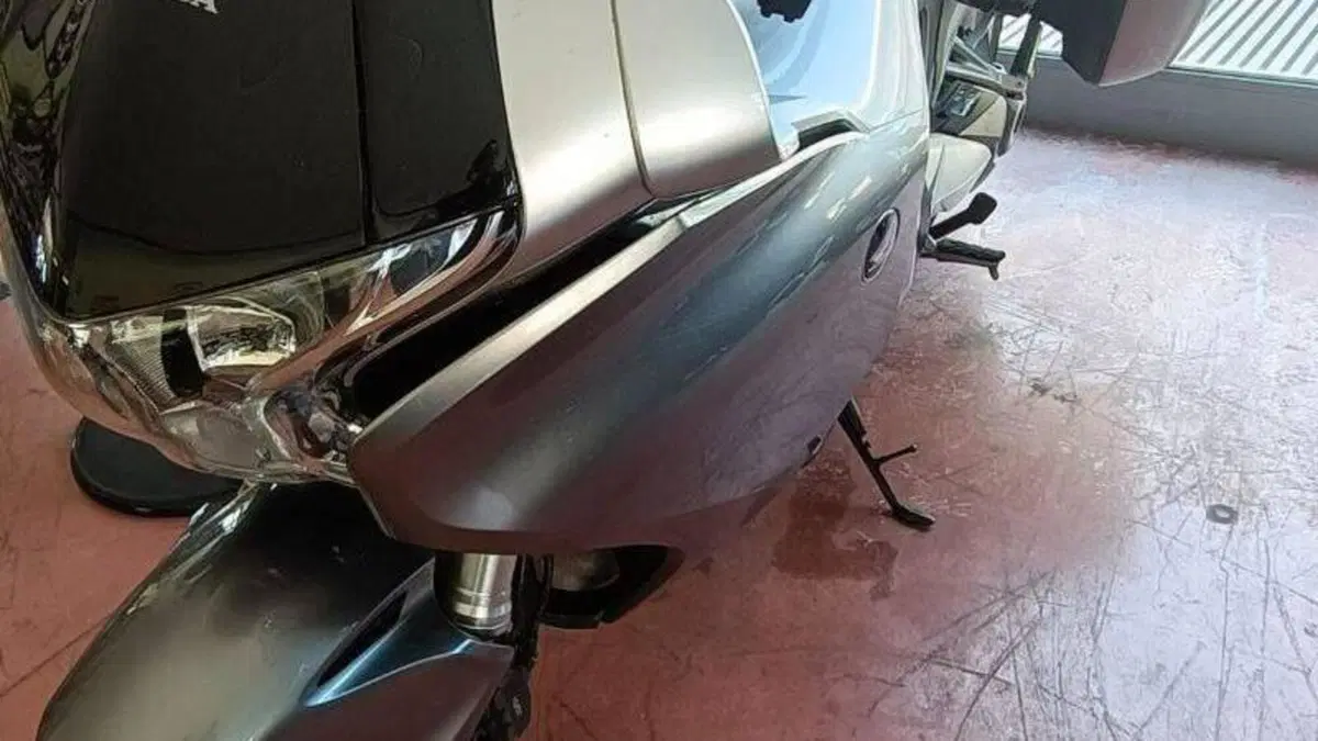 Honda VFR 1200 F DCT ABS (2010 - 16)  (3)